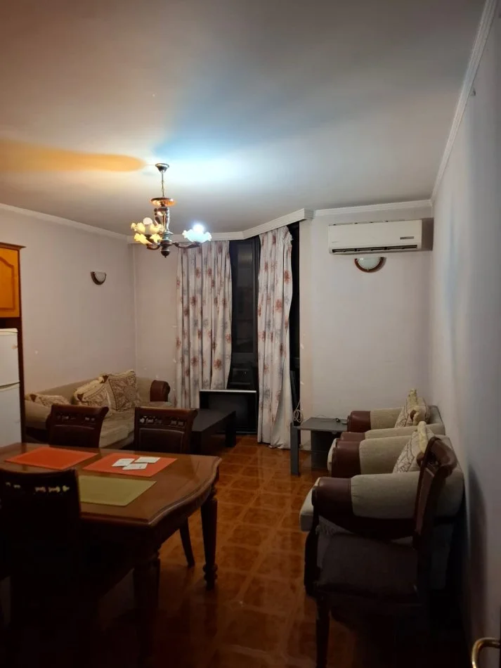 Tirane, vendesi appartamento 2+1 Piano 9, 105 m² 220.000 € (21 Dicembre)