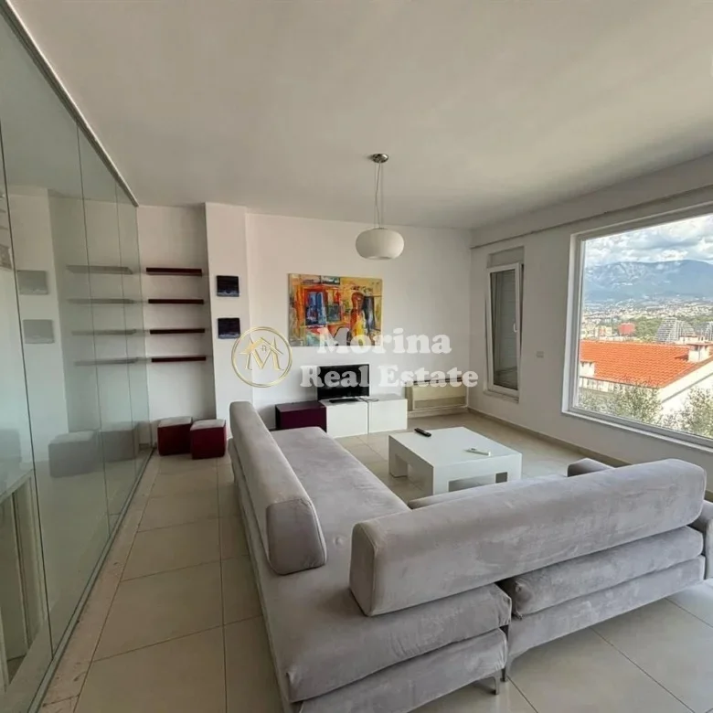 Tirane, shitet Vile 5+1+Ballkon , 460 m² 1.100.000 € (Kodra e Diellit)
