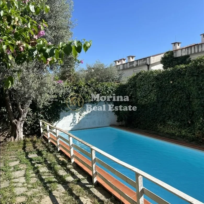 Tirane, vendesi Villa 5+1+Balcone, 460 m² 1.100.000 € (Kodra e Diellit)