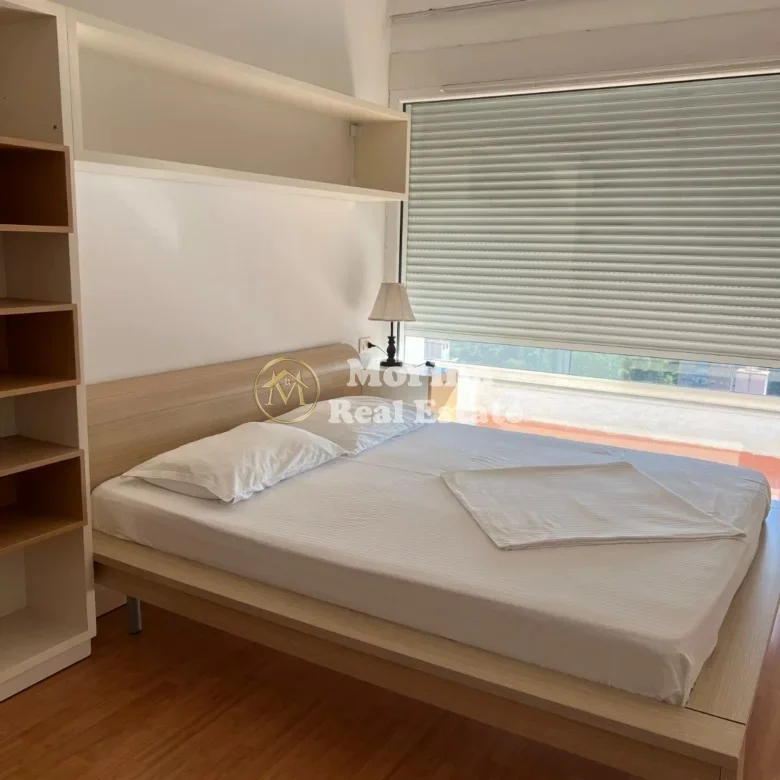 Tirane, vendesi Villa 5+1+Balcone, 460 m² 1.100.000 € (Kodra e Diellit)