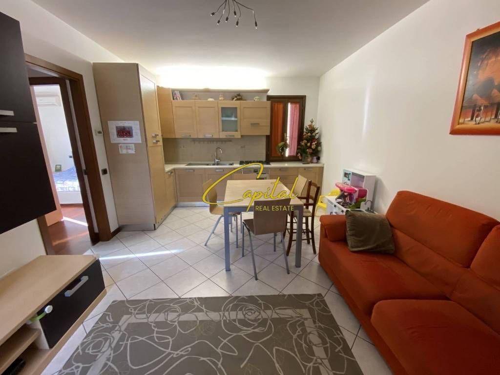 APARTAMENT ME QERA 1+1 QYTET STUDENTI 520 EURO