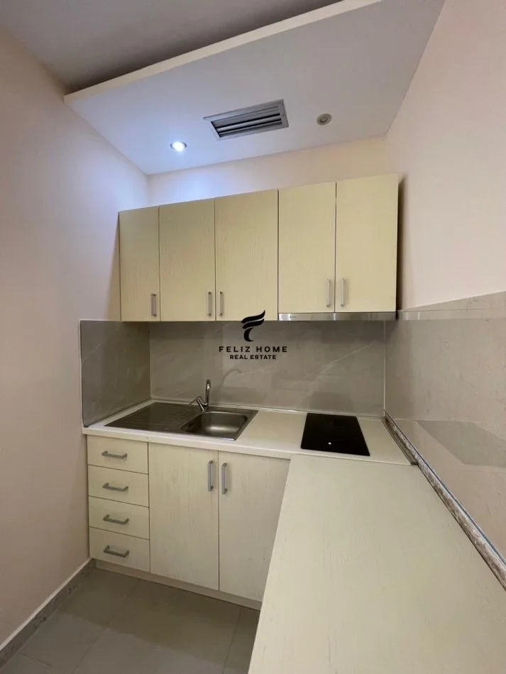 Tirane, vendesi appartamento 3+1 Piano 1, 100 m² 400.000 € (RRUGA FORTUZI)