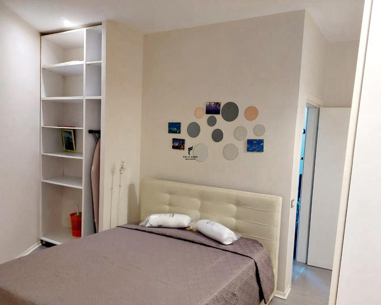 Appartamento con una camera in zona Liceo Artistik a 60.000 lekë FH-71594