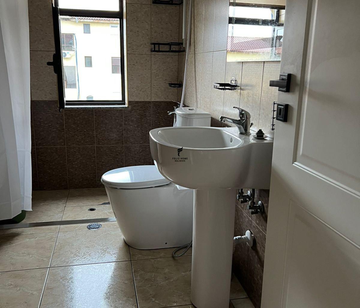 SHITET APPARTAMENTO 1+1 MYSLYM SHYRI 175.000 EURO FH-71581