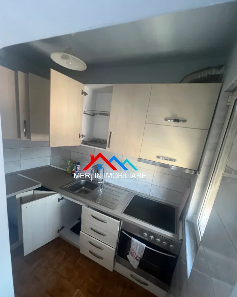 Tirane, for rent 1+1 apartment, 5th Floor, 58 m², €425 (RRUGA KADRI ROSHI, QSUT)