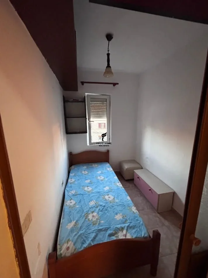 Tirane, affitto mensile appartamento 1+1 Piano 5, 70 m² 450 € (ALI DEMI)