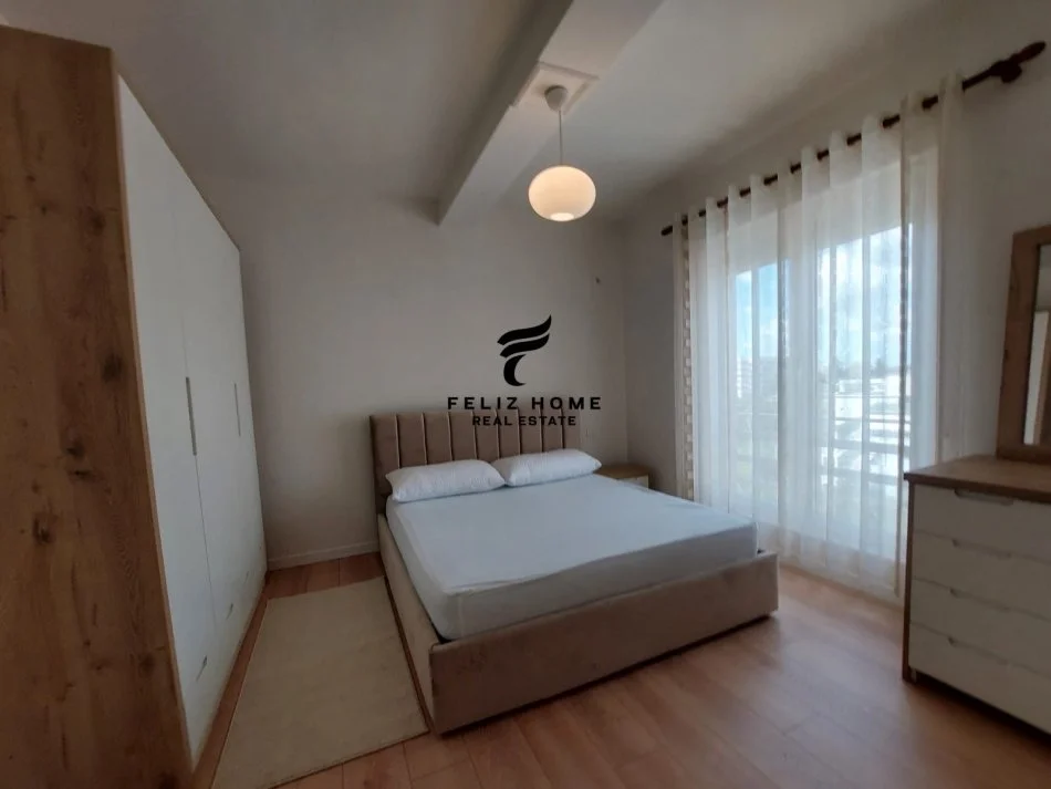 Tirane, affitto appartamento 2+1+Balcone Piano 7, 86 m² 600 € (CITTÀ STUDENTI)