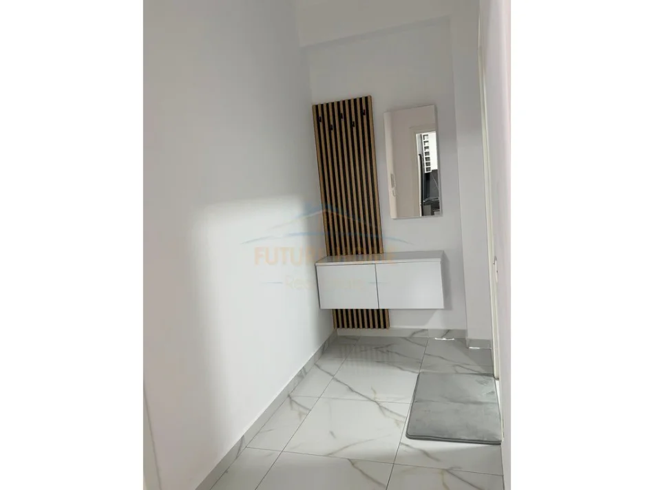 Tirana, 1+1 Apartment for Rent, 4th Floor, 75 m², 530 € (Unaza e Re)