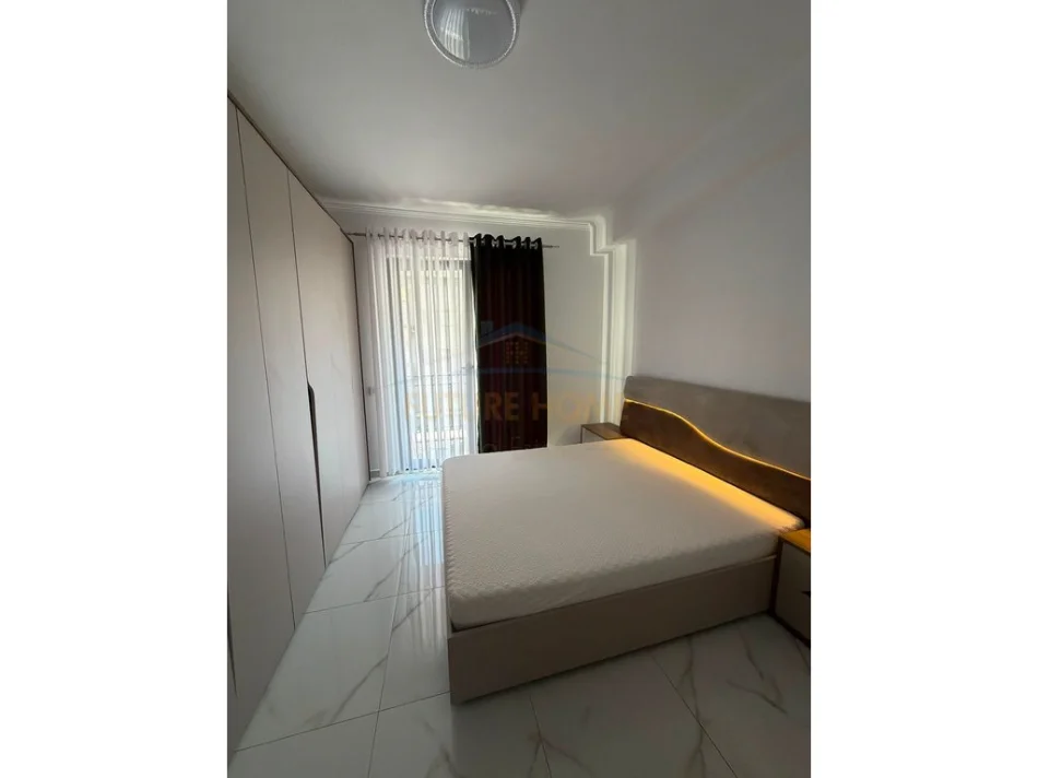 Tirana, 1+1 Apartment for Rent, 4th Floor, 75 m², 530 € (Unaza e Re)
