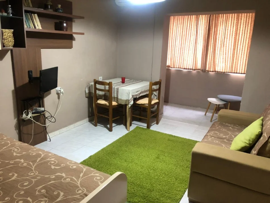 Tirane, jepet me qera apartament 2+1 Kati 5, 75 m² 550 € (21 DHJETORI)