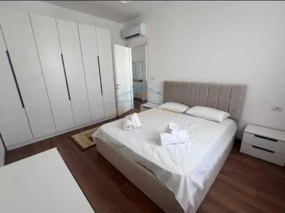 Tirane, jepet me qera apartament 1+1 Kati 6, 65 m² 550 € (Jordan Misja)