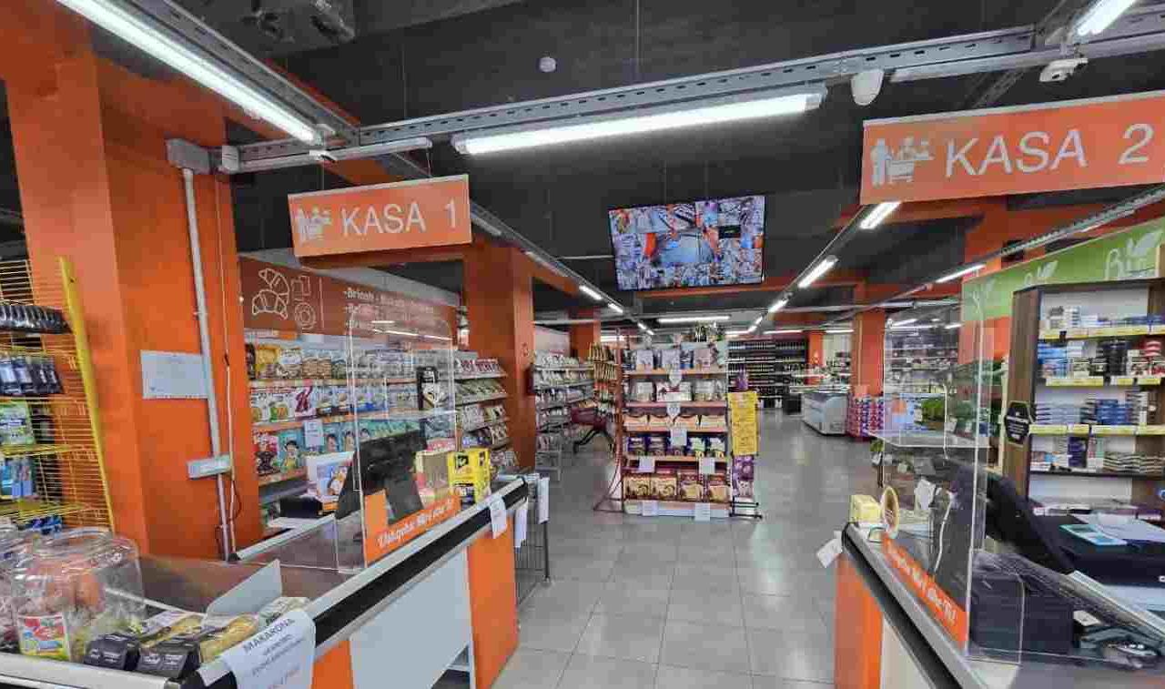 Kodra e Diellit 1, Commercial Space for Sale, Roadfront
