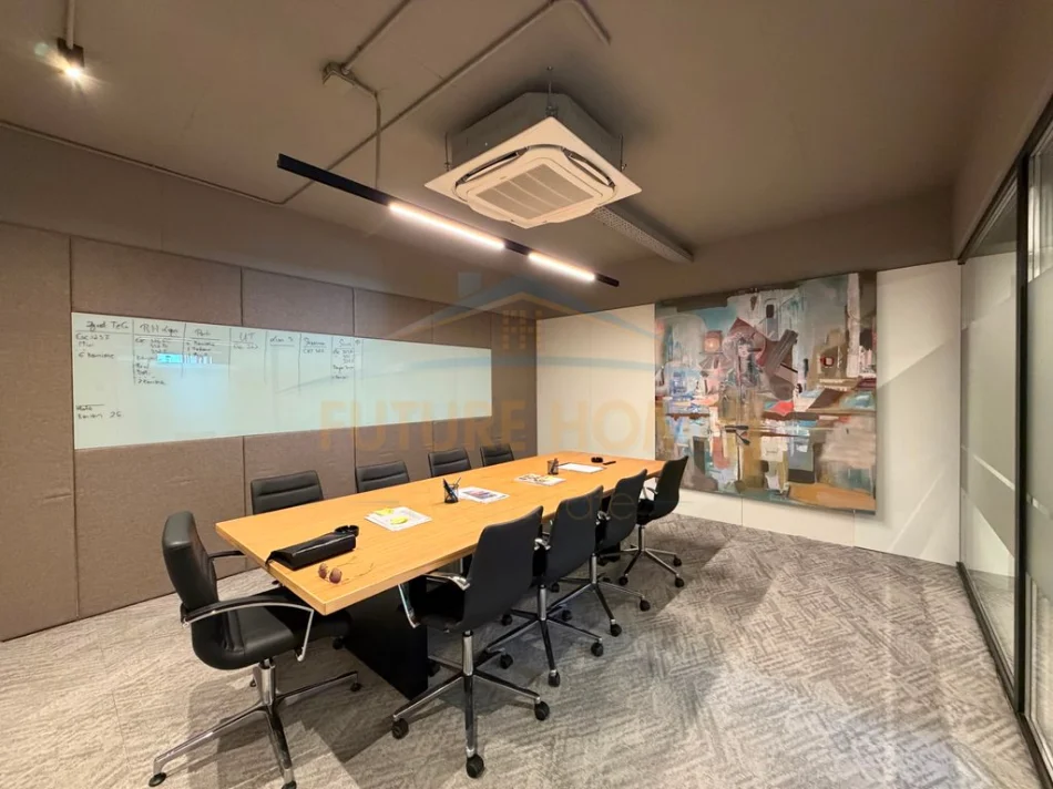 Tirana, Commercial Space for Sale, 2nd Floor, 529 m², €3,000,000 (Lion Park 1)