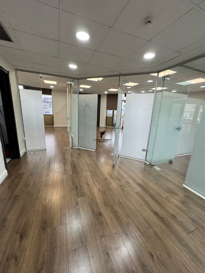 Tirana, Office for Rent, 7th Floor, 100 m², €1,500 (Block)