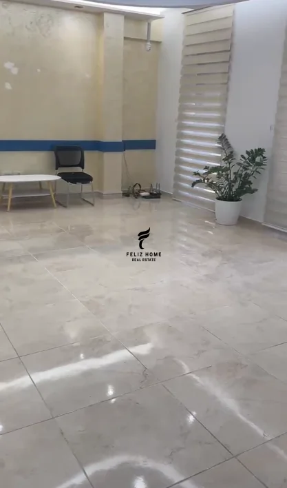 Tirane, jepet me qera zyre Kati 3, 122 m² 1.800 € (RRUGA E DURRESIT)