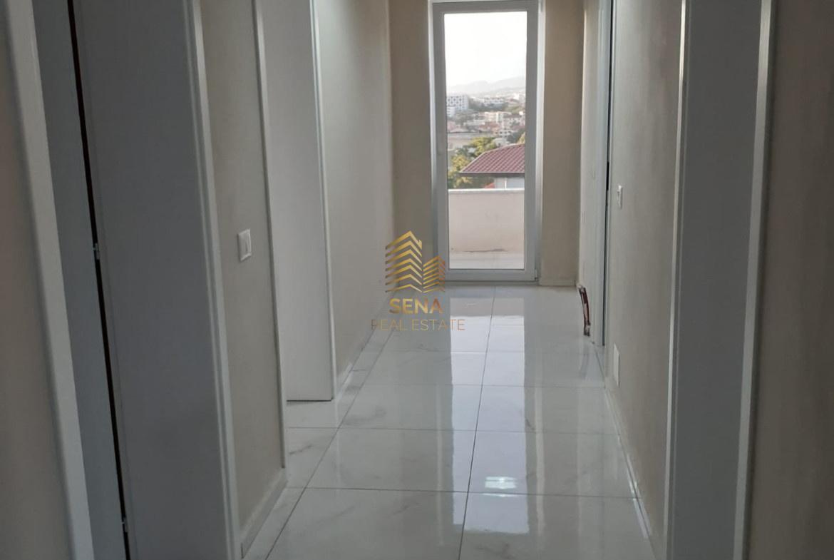 Qira, Hyrje Private 3+1+Blk,Rruga Elbasan , 55,000 Lek/Muaj