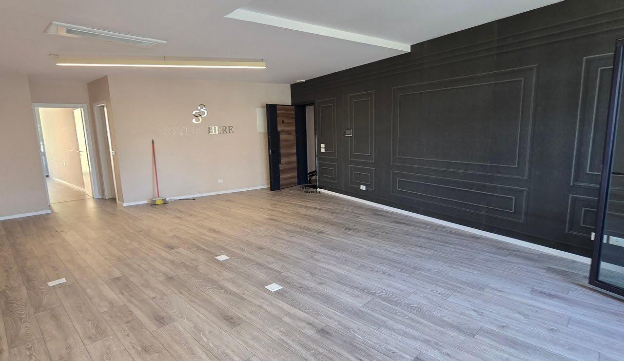 ZYRE ME QERA 102M2 LAKE VIEW 150.000 LEKE FH-80177