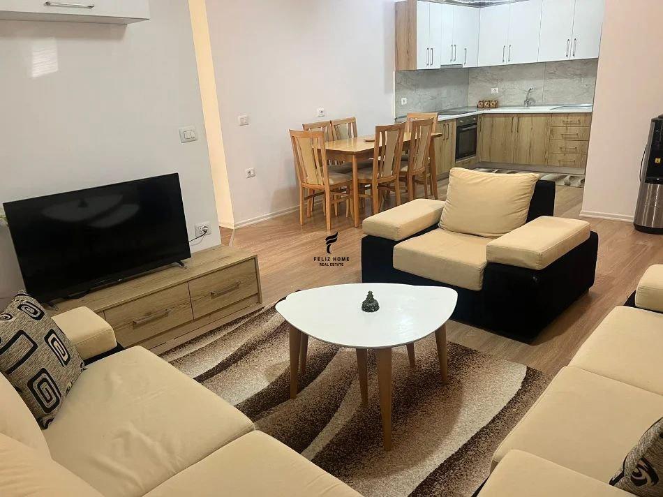 Appartamento con 3+1 camere in affitto - Piano rialzato, 60.000 LEKE FH-80035