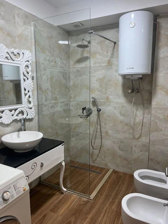 Appartamento con 3+1 camere in affitto - Piano rialzato, 60.000 LEKE FH-80035
