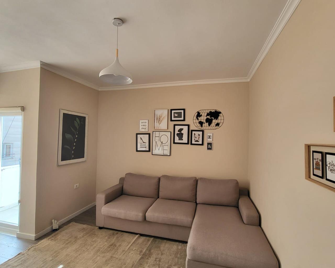 🏡 Jepet me Qira Apartament 1+1 – Garda prane Bllokut