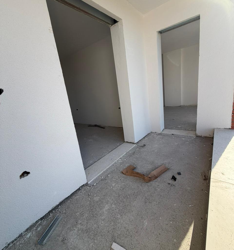 🏡 Appartamento 2+1 – RingSide Residence, Paskuqan 📍