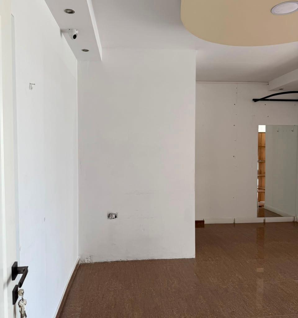 Negozio in affitto, Bulevardi Migjeni