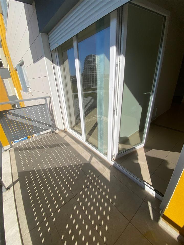 🏢 Jepet Ambient Zyre me Qira – Rruga e Kosovareve