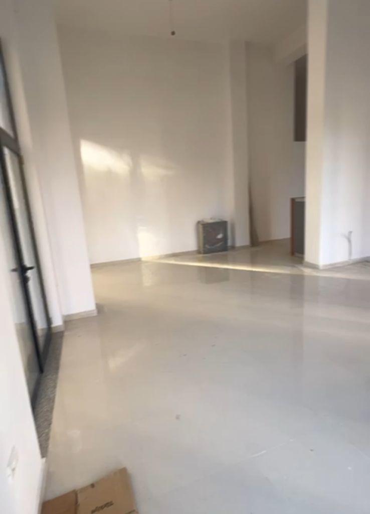🏢 Jepet me qira Dyqan – Zona e Shkollës së Kuqe 📍