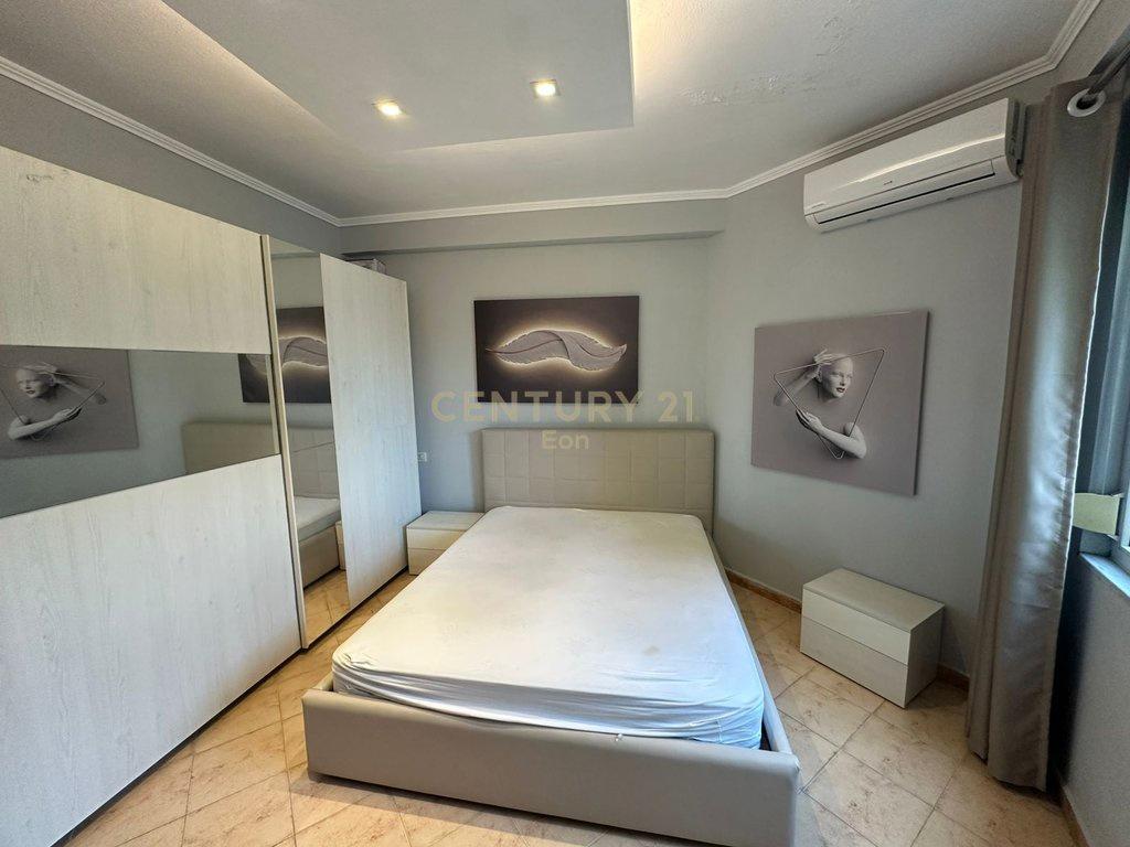 0684394200 Apartment for Sale 1+1 in the Center of Durrës