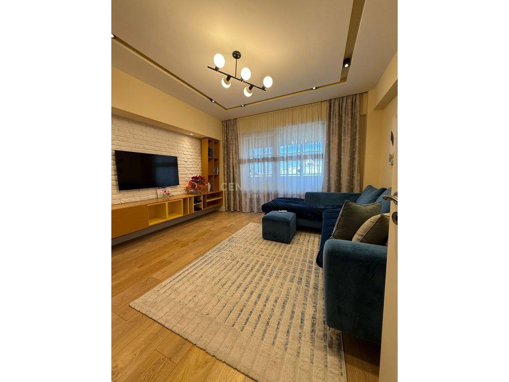 Exclusive ! SHITET APARTAMENT 2+1 RRUGA E RE E PORTIT, DURRE