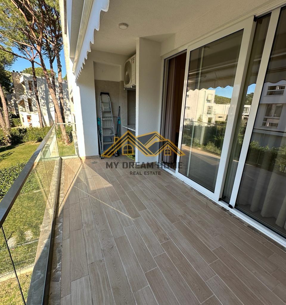FOR SALE 1+1 APARTMENT, TWO MINUTES FROM VILLA IN LALAZI BAY