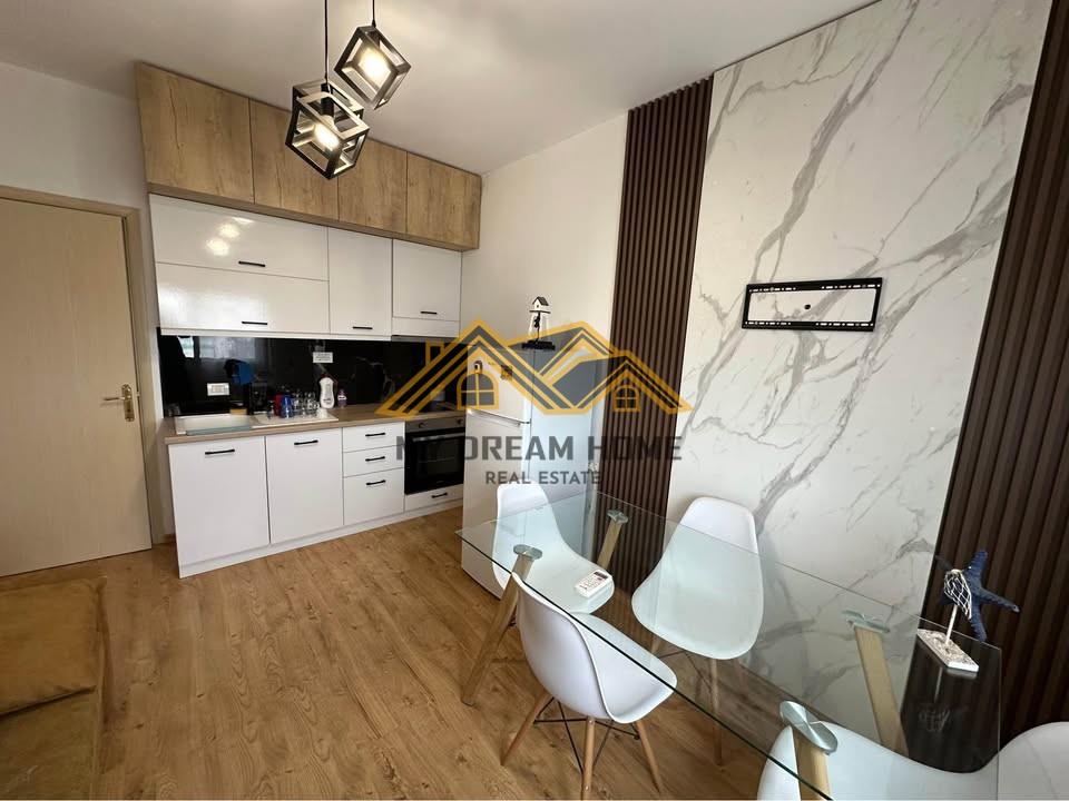 SHITET APARTAMENT 1+1 PLAZH DURRES TEK HOTEL VIVAS