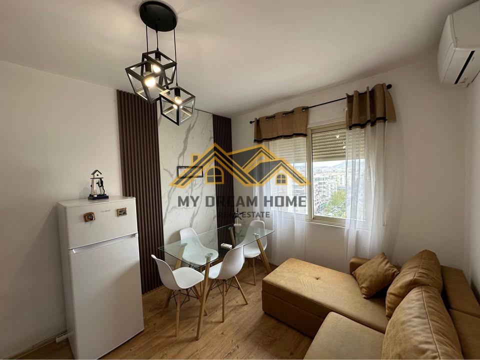 SHITET APARTAMENT 1+1 PLAZH DURRES TEK HOTEL VIVAS