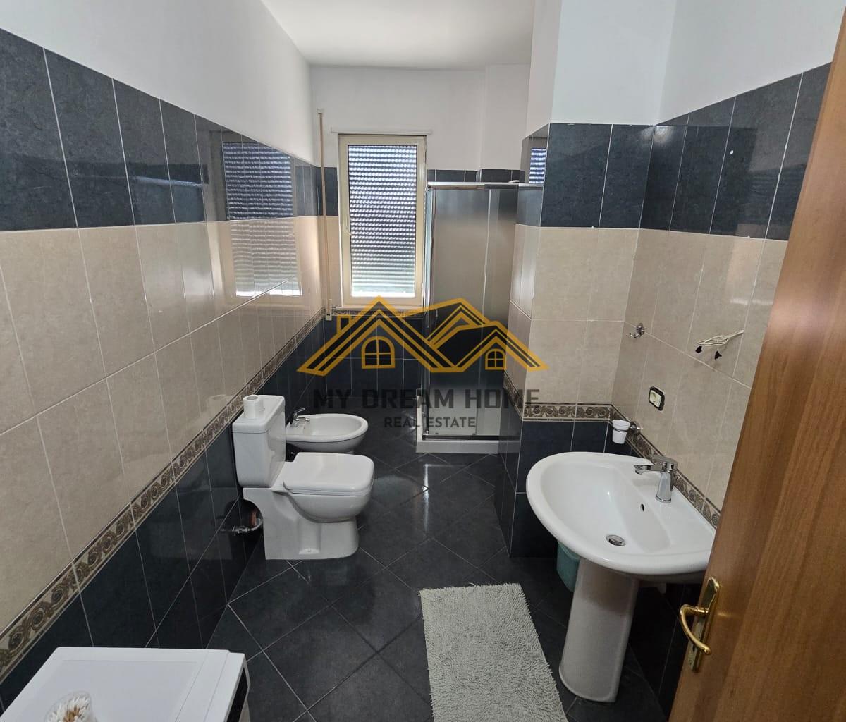 FOR RENT APARTMENT 3+1+2 IN THE CENTER OF DURRES