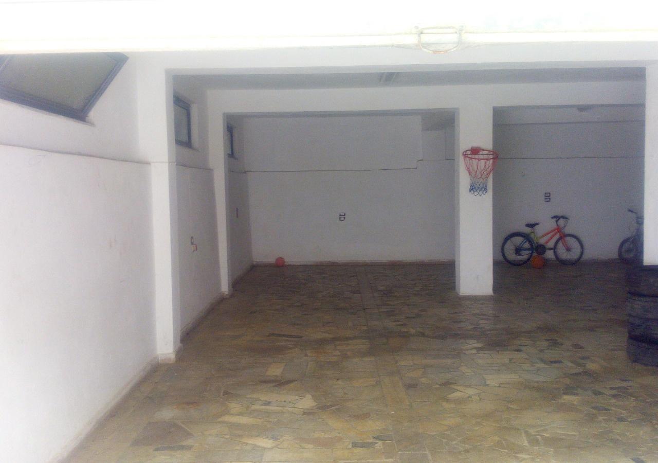 House for Rent with 6 Floors and Cellar