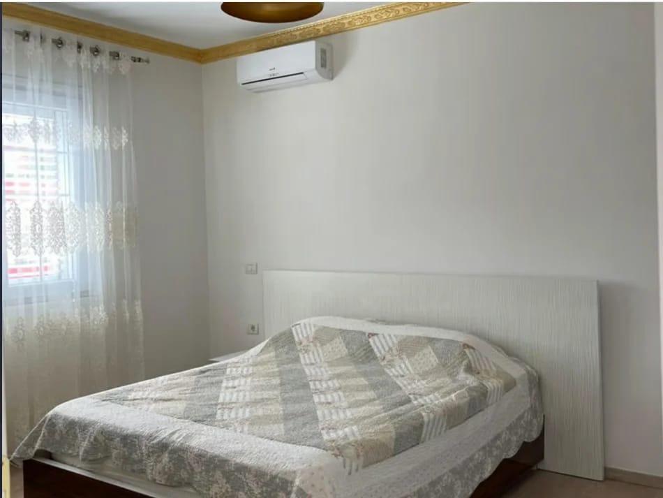 House for Rent 300m2 Near Center