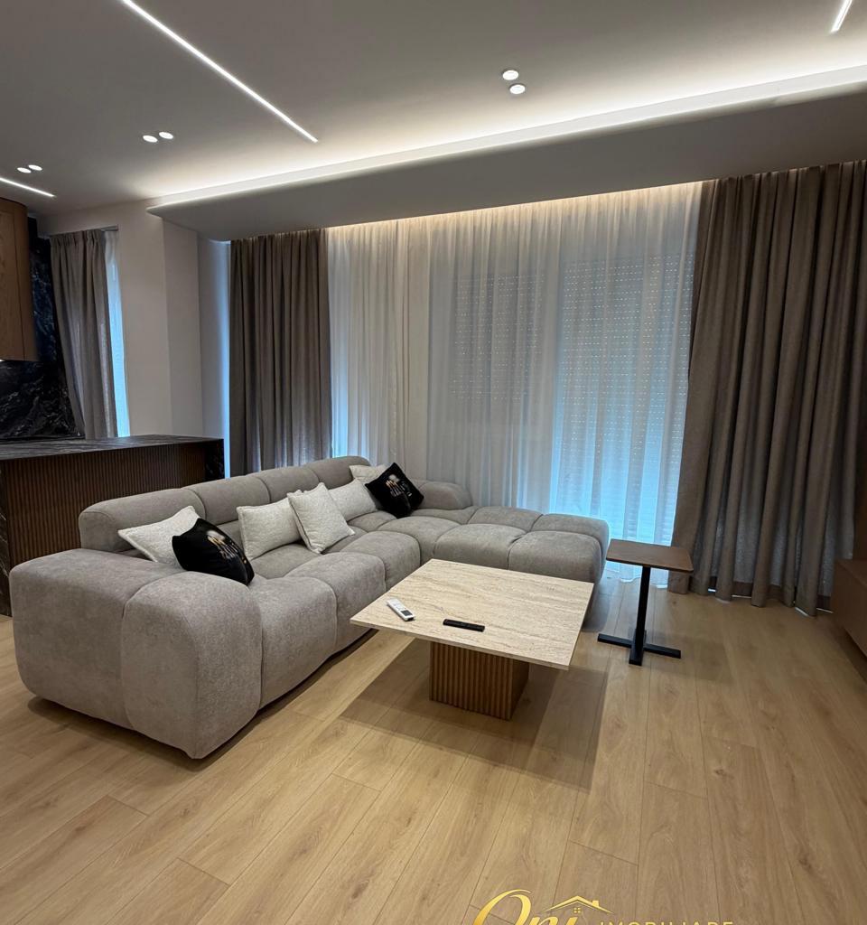 JEPET VILE ME QERA 200M2 FARKE
