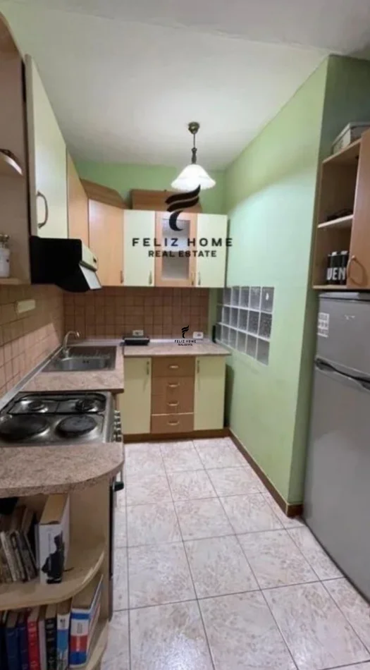 Tirane, vendesi appartamento 1+1 piano 3, 55 m² 150.000 € (MYSLYM SHYRI)