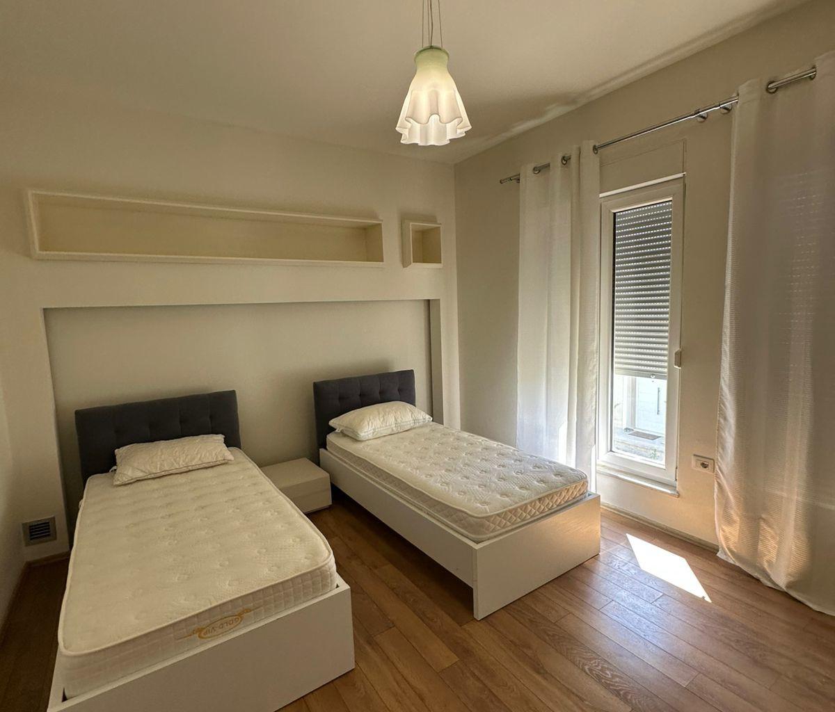 VILLA IN AFFITTO 4 PIANI WHITE HOUSE TEG