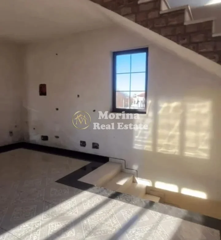 Tirane, House for Sale, 2nd Floor, 320 m², €400,000 (Sauk)