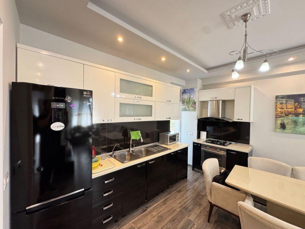APARTAMENT 2+1+2 PËR SHITJE – KOPSHTI ZOOLOGJIK