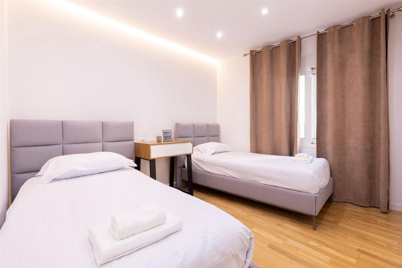 FOR SALE 2+1 APARTMENT ZOGU I ZI 268,000 EURO