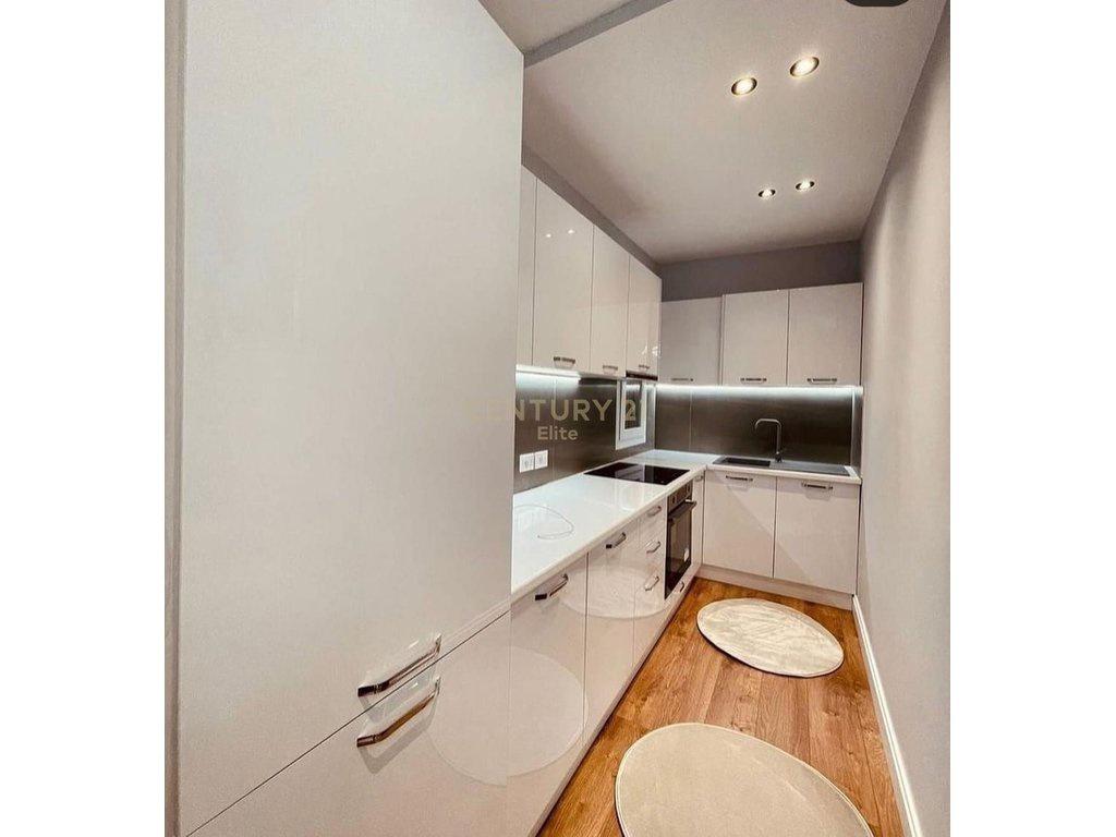 Jepet me qira apartament 2+1 tek Rruga Frosina Plaku!