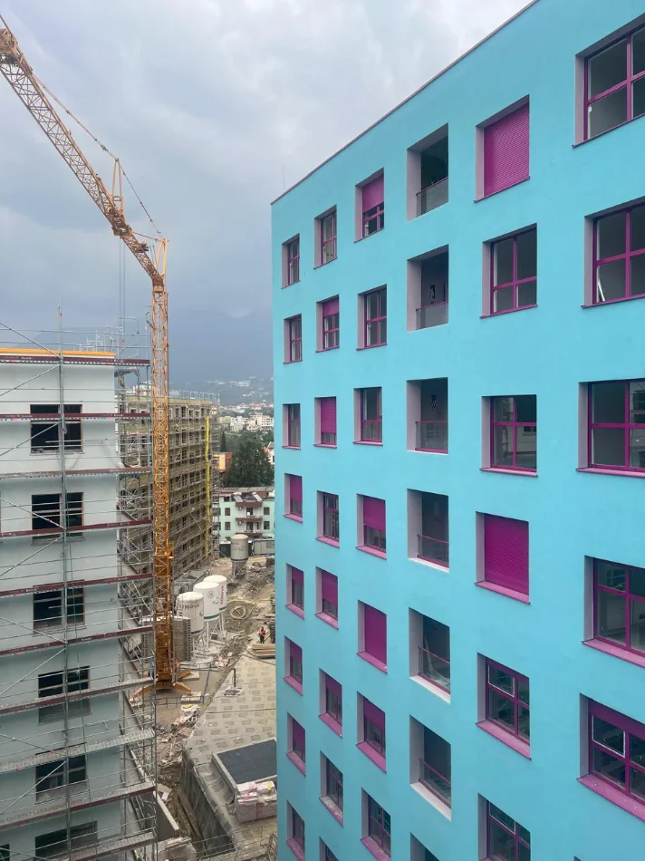 Tirane, shitet apartament 1+1 Kati 7, 49 m² 85.900 € (Ali Demi)