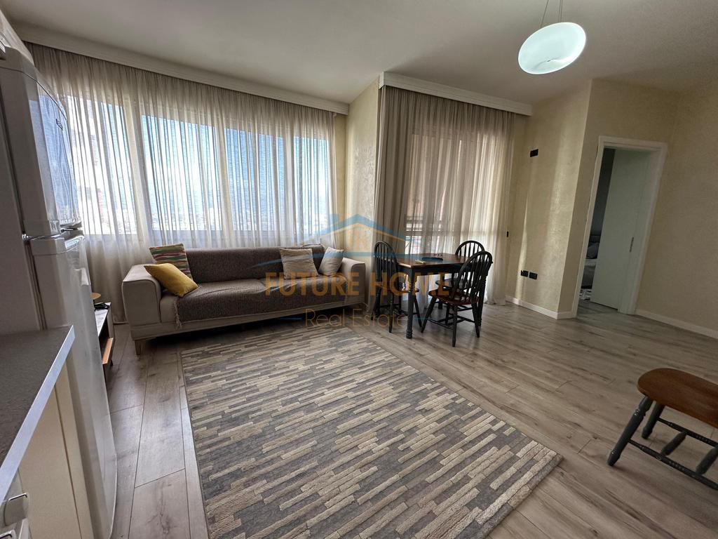 0694603851,Qera,Apartament 1+1,Unaza e Re !