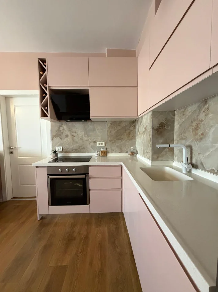 Tirane, vendesi appartamento 1+1 Piano 6, 61 m² 127.000 € (Astir)