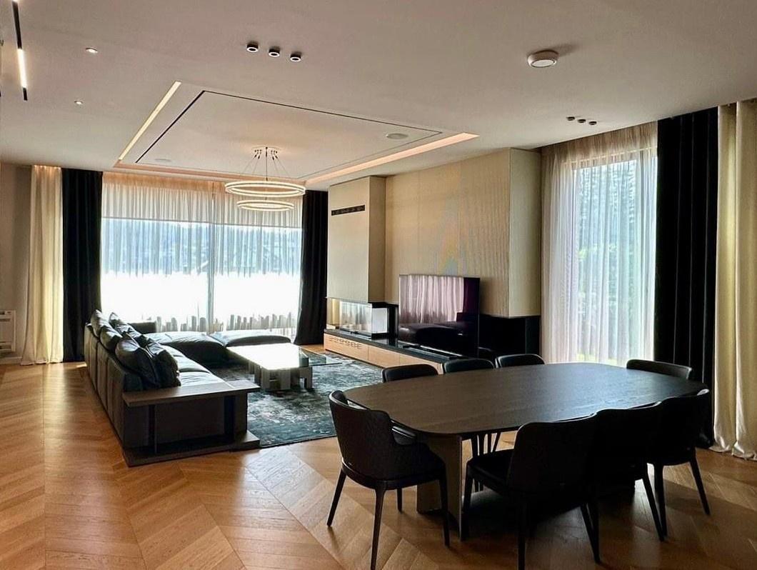 📌Vilë 3-Katëshe për Shitje – Mandarin Residence