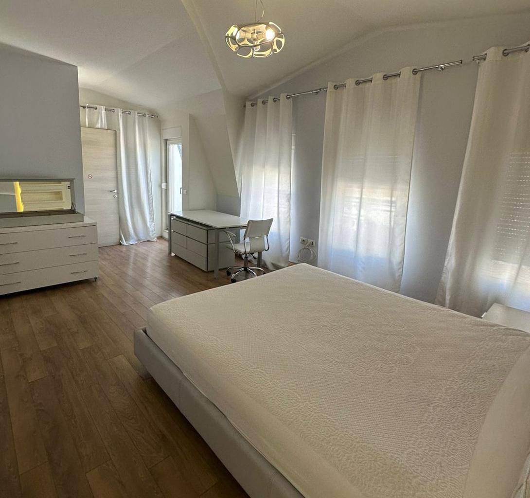 ๐ FOR RENT: 4-STOREY VILLA โ White House, TEG