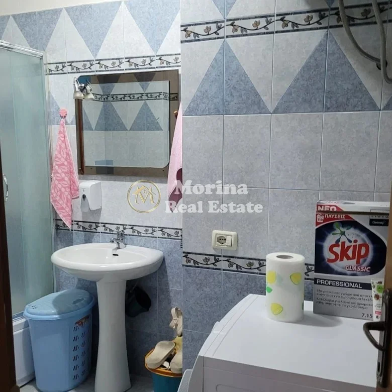 Tirane, vendesi appartamento 1+1 Piano 3, 66 m² 100.000 € (Concord Center, 5 Maji)
