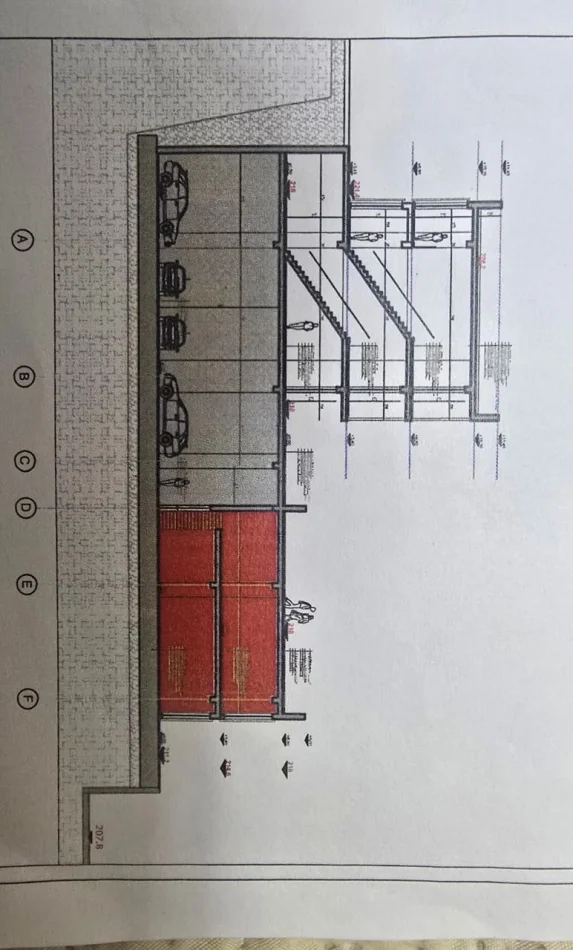 Tirane, vendito locale commerciale Piano 2, 125 m² 190.000 € (Swan Lake Residence)